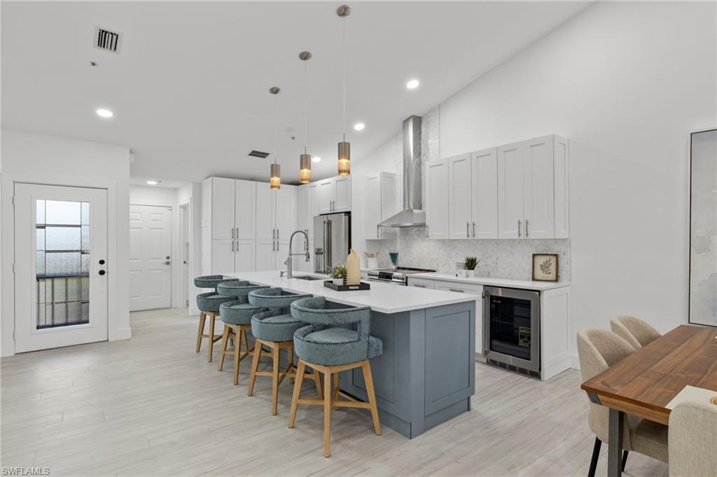 567 Park Shore DR # 4 Unit: G-4