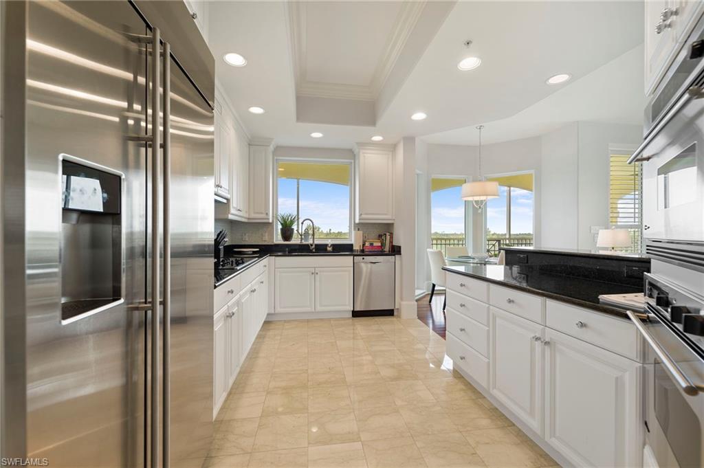 2738 Tiburon BLVD E # 504 Unit: B-504