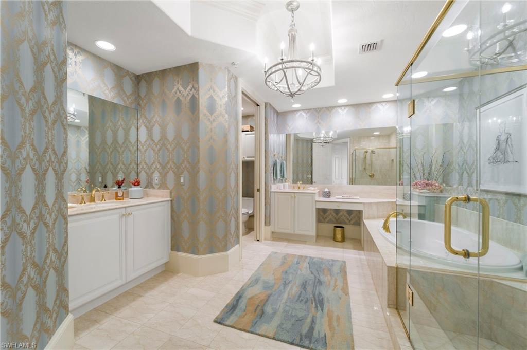 2738 Tiburon BLVD E # 504 Unit: B-504