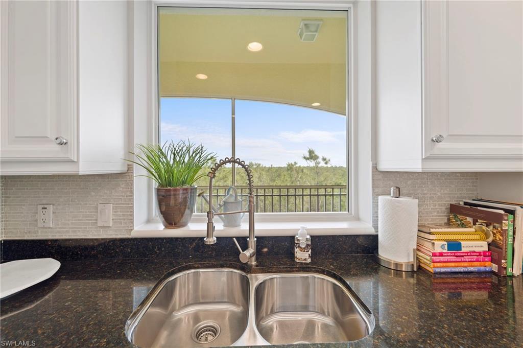 2738 Tiburon BLVD E # 504 Unit: B-504