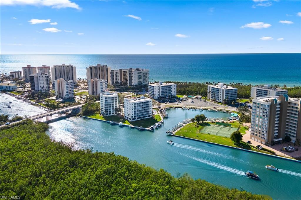 405 Sea Grove LN # 102 Unit: 9-102