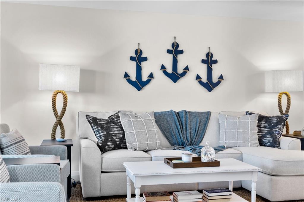 12945 VANDERBILT DR Unit: 203