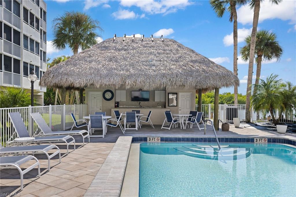 12945 VANDERBILT DR Unit: 203