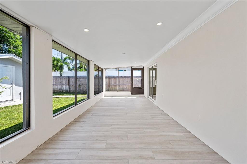 545 & 547 106TH AVE N