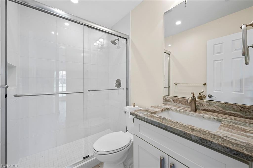 545 & 547 106TH AVE N