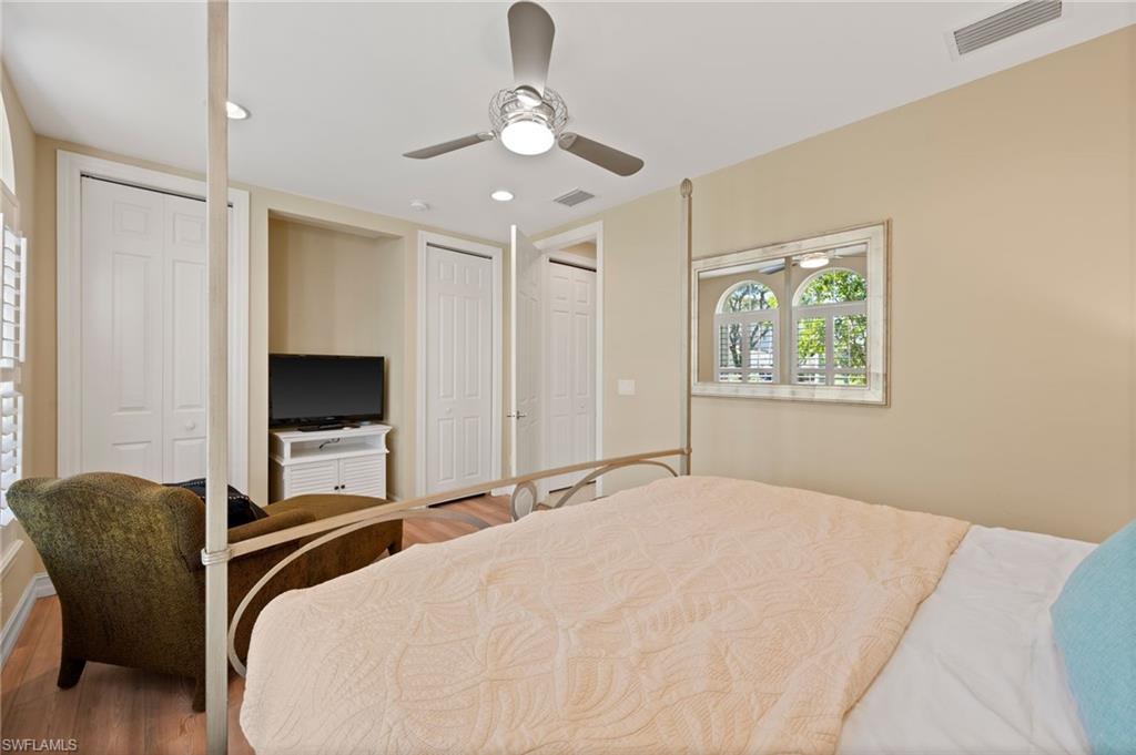 2809 TIBURON BLVD E Unit: 2-101