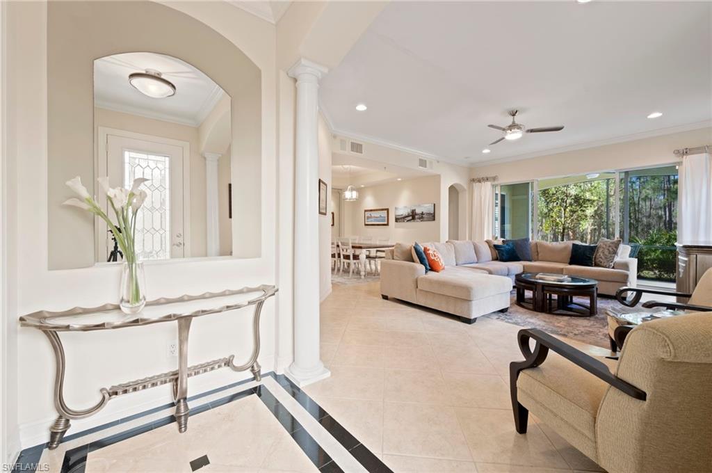 2809 TIBURON BLVD E Unit: 2-101