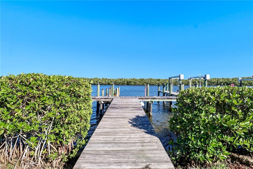 305 Goodlette DR # C302