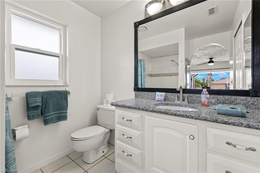 1928 SE Van Loon TER