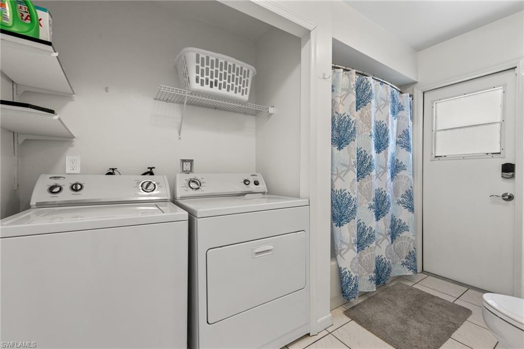 1928 SE Van Loon TER