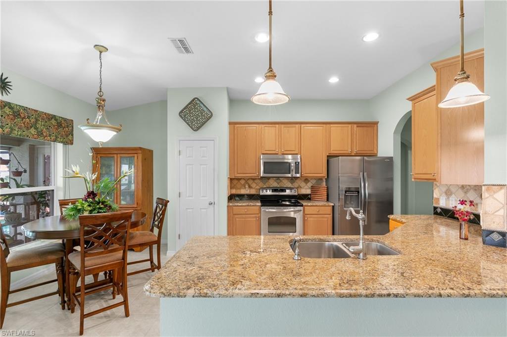 2864 Orange Grove TRL