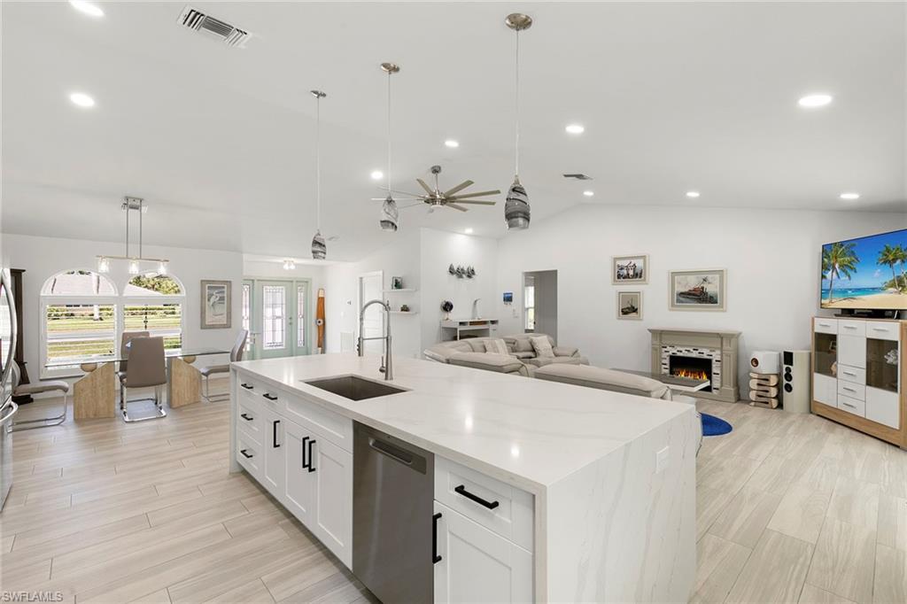 752 Saint Andrews BLVD