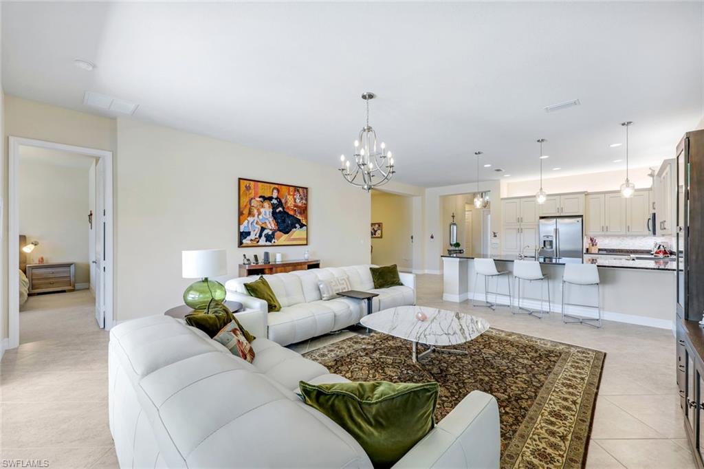 2730 Cinnamon Bay CIR