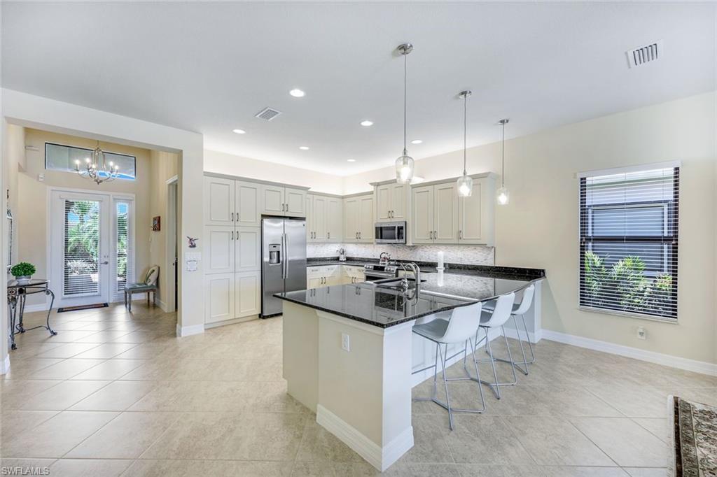 2730 Cinnamon Bay CIR