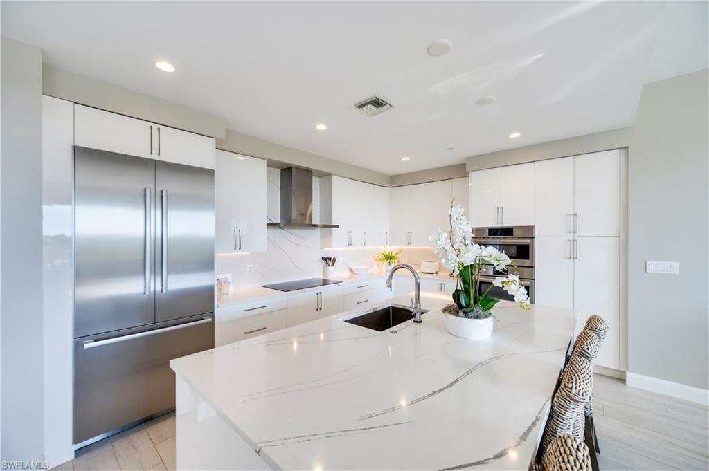 1115 Central AVE # 555