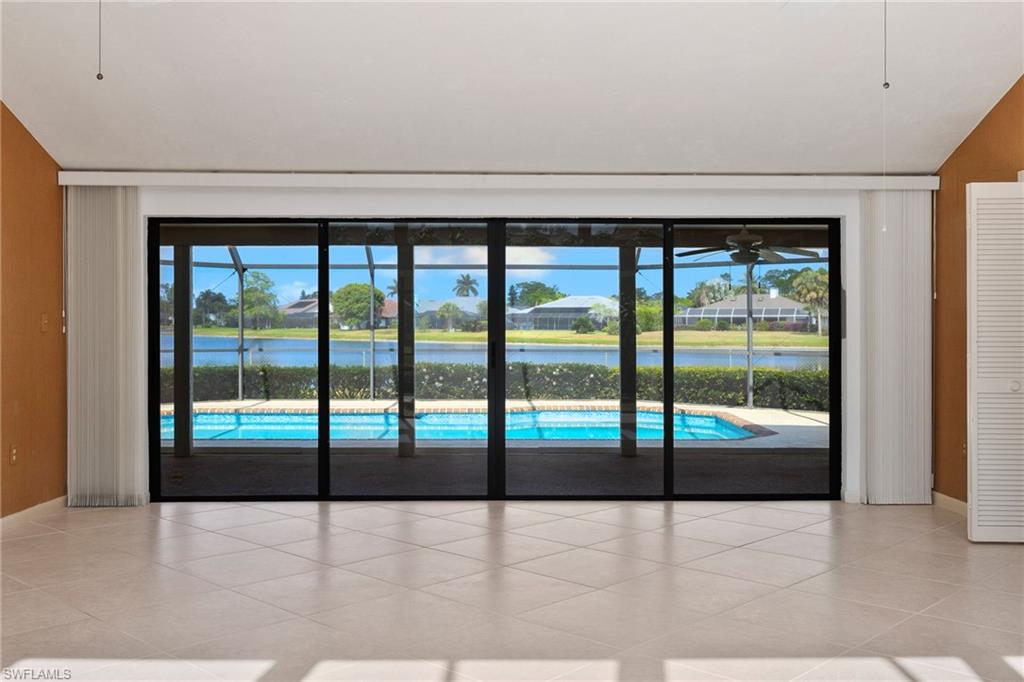 2492 Kings Lake BLVD