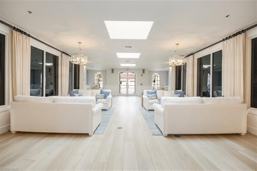 560 El Camino Real # 1304