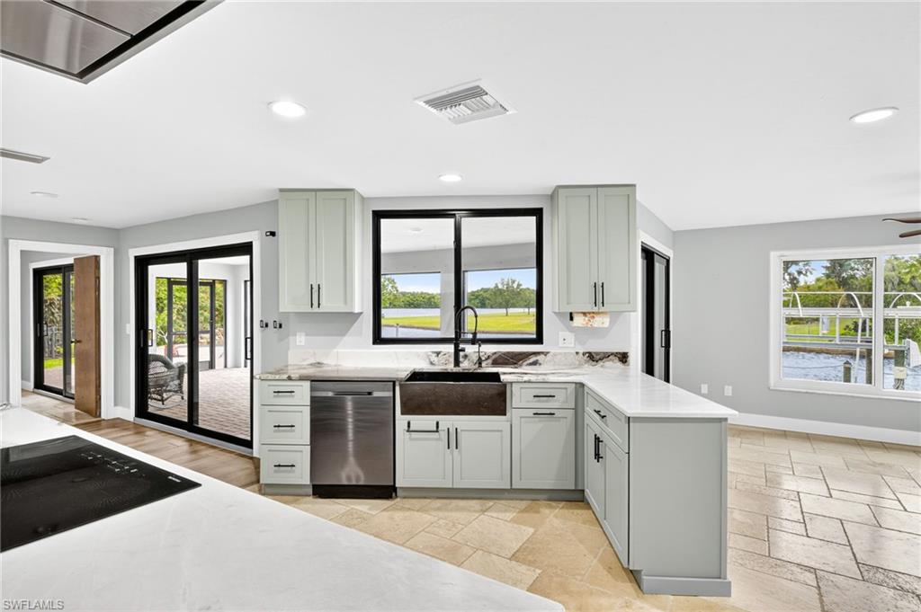 18071 Traverse DR