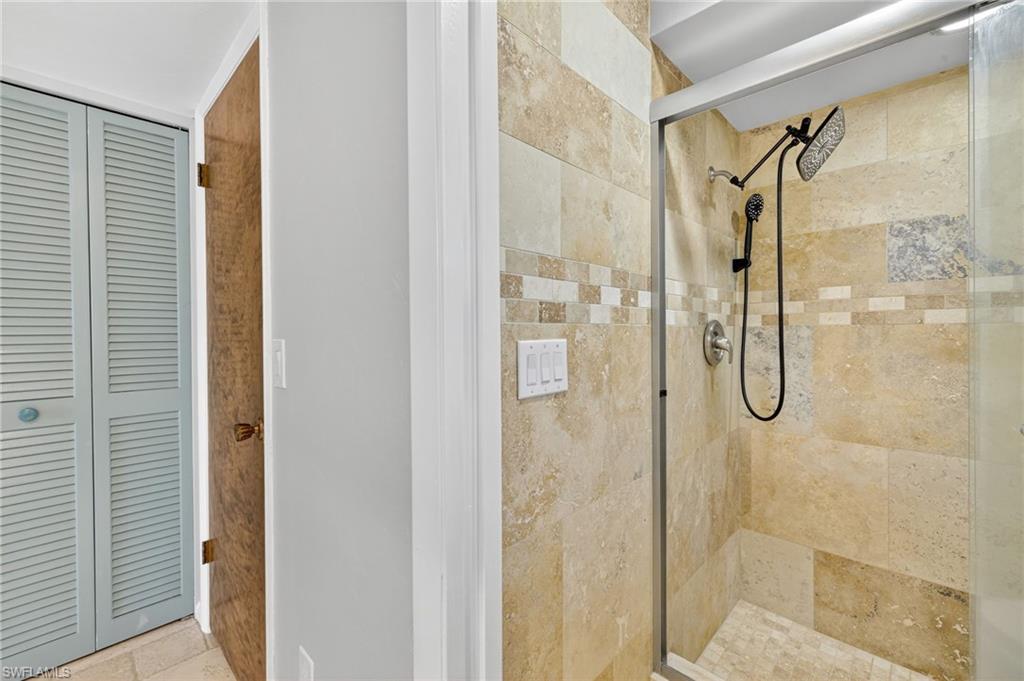 18071 Traverse DR
