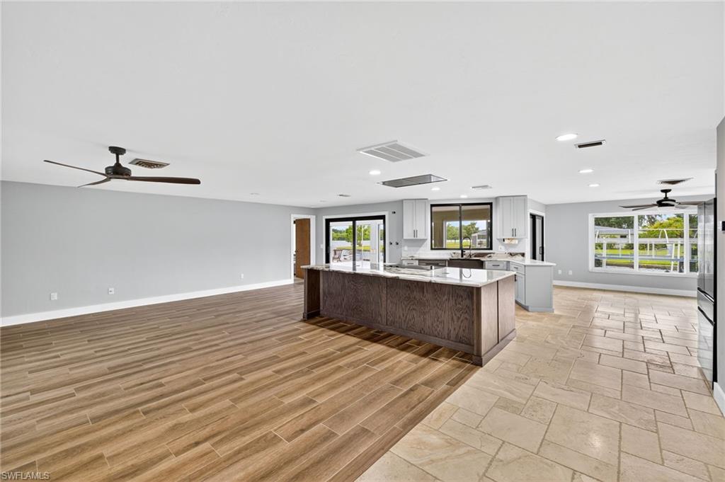 18071 Traverse DR