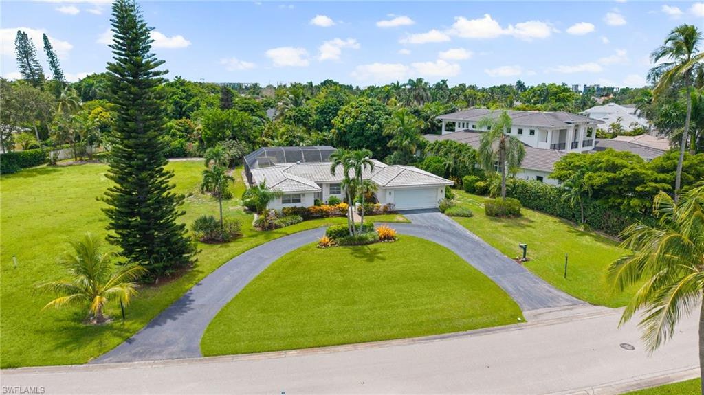 700 BOW LINE DR