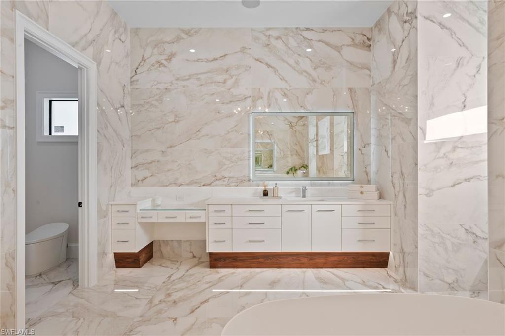 4891 MAHOGANY RIDGE DR