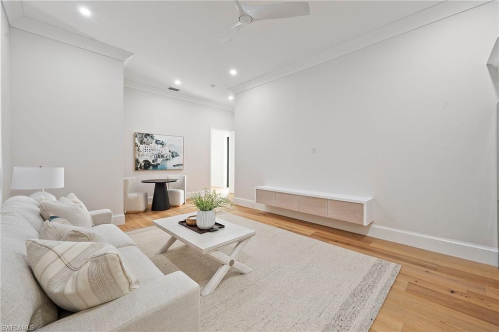 4891 MAHOGANY RIDGE DR