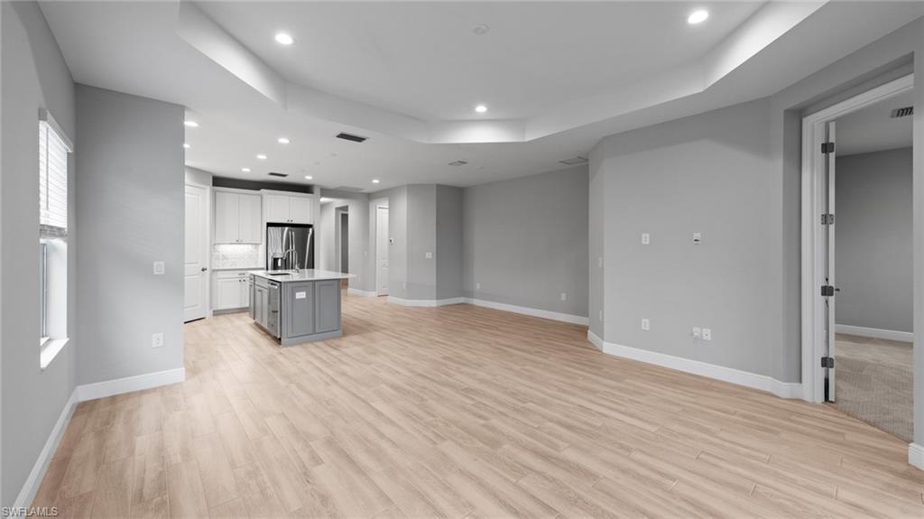 4568 SkySail DR
