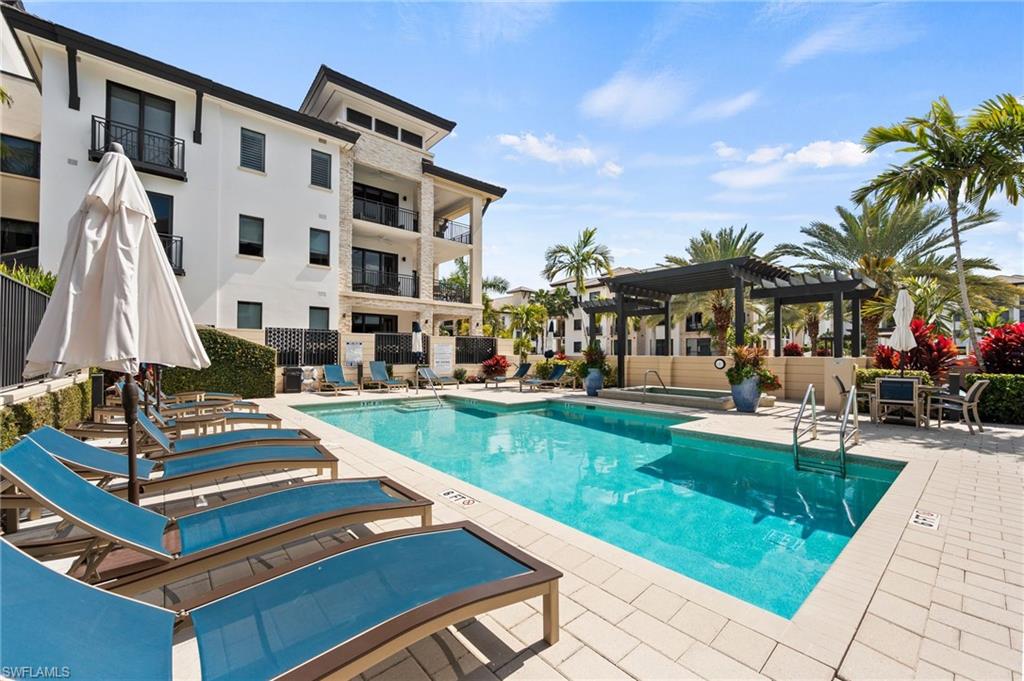 1035 3rd AVE S # 407