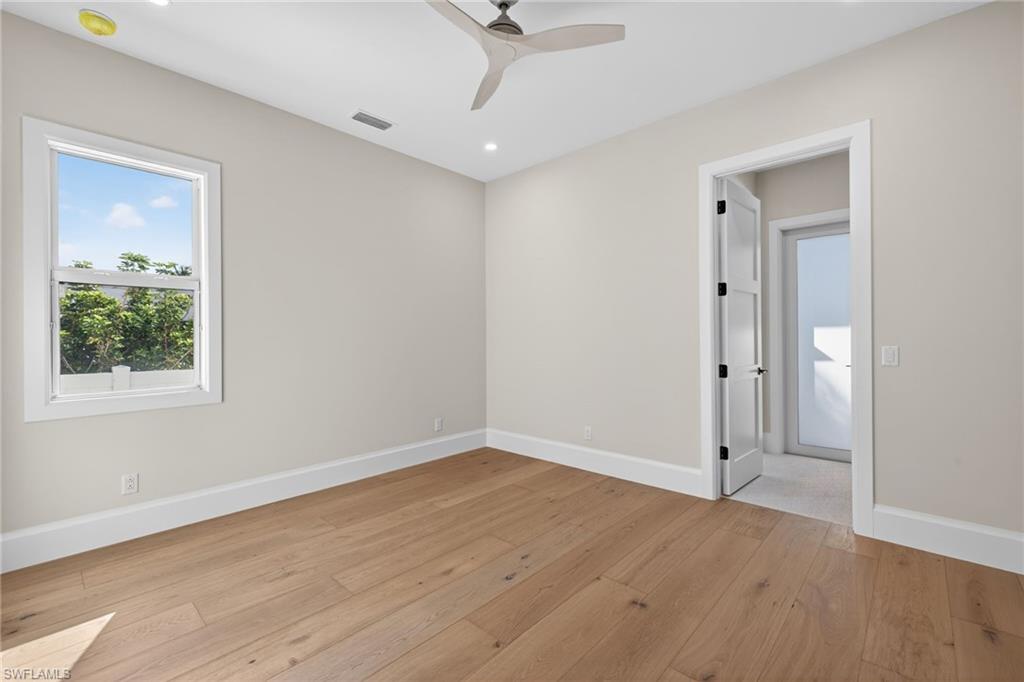 766 95th AVE N
