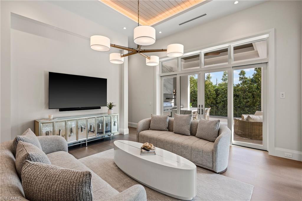 444 Orchid DR
