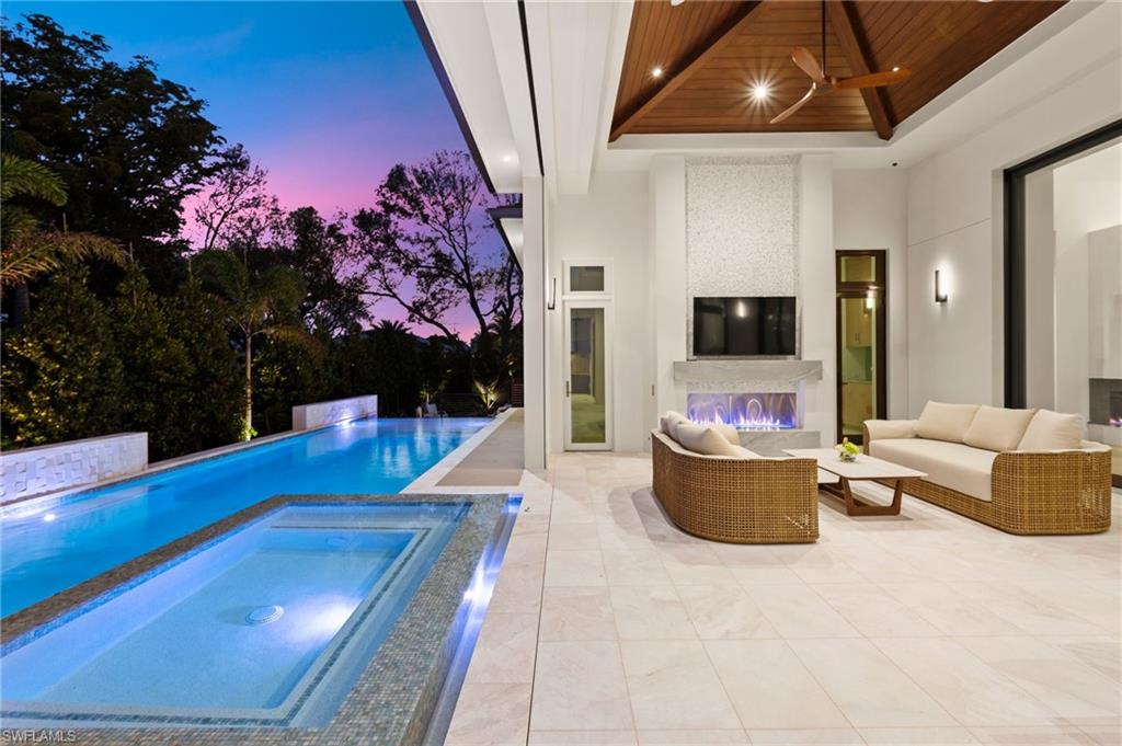 444 Orchid DR
