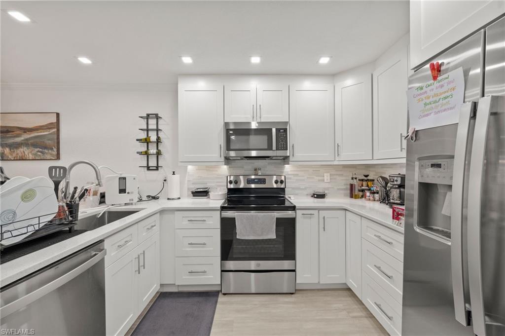 55 EMERALD WOODS DR C3