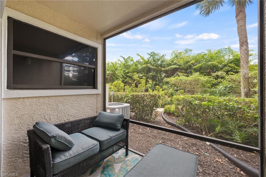 77 EMERALD WOODS DR I6