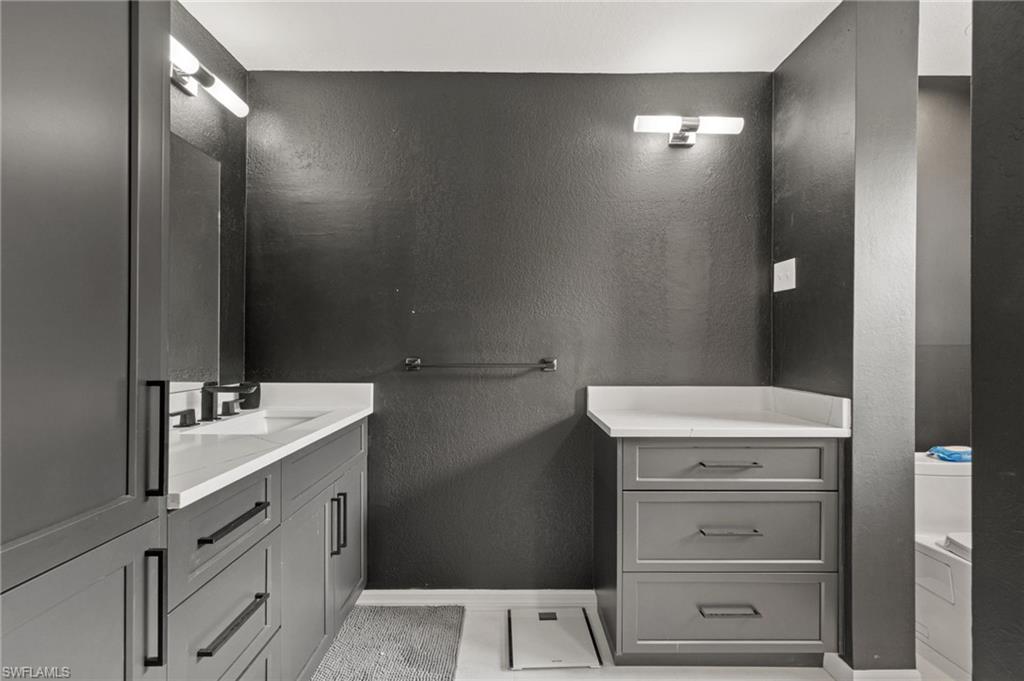 77 EMERALD WOODS DR I6