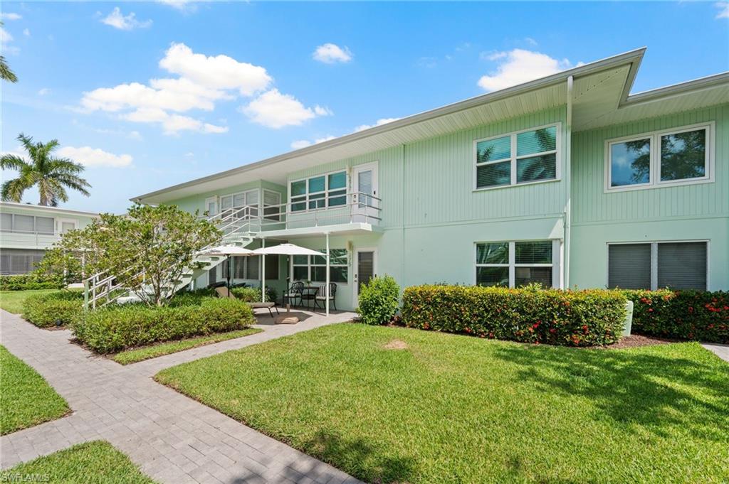 275 8th AVE S 275