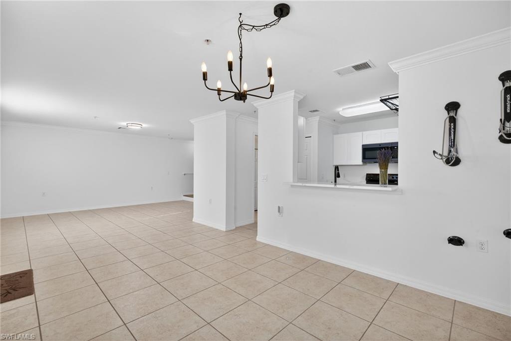 9076 Gervais CIR 410
