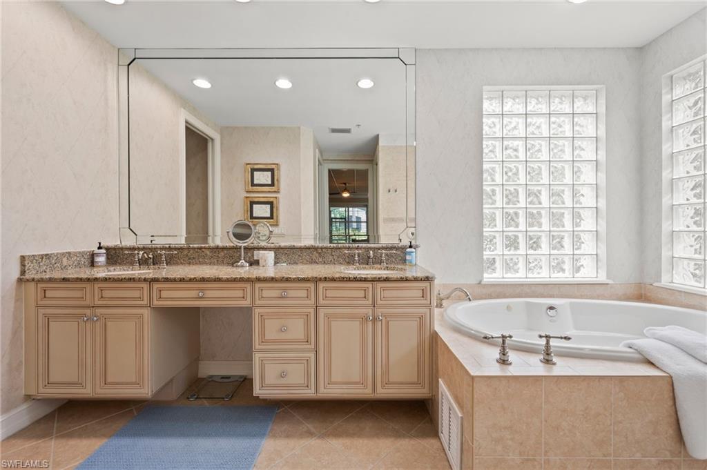 2809 TIBURON BLVD E 2-101