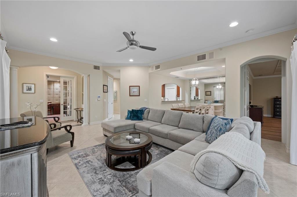 2809 TIBURON BLVD E 2-101