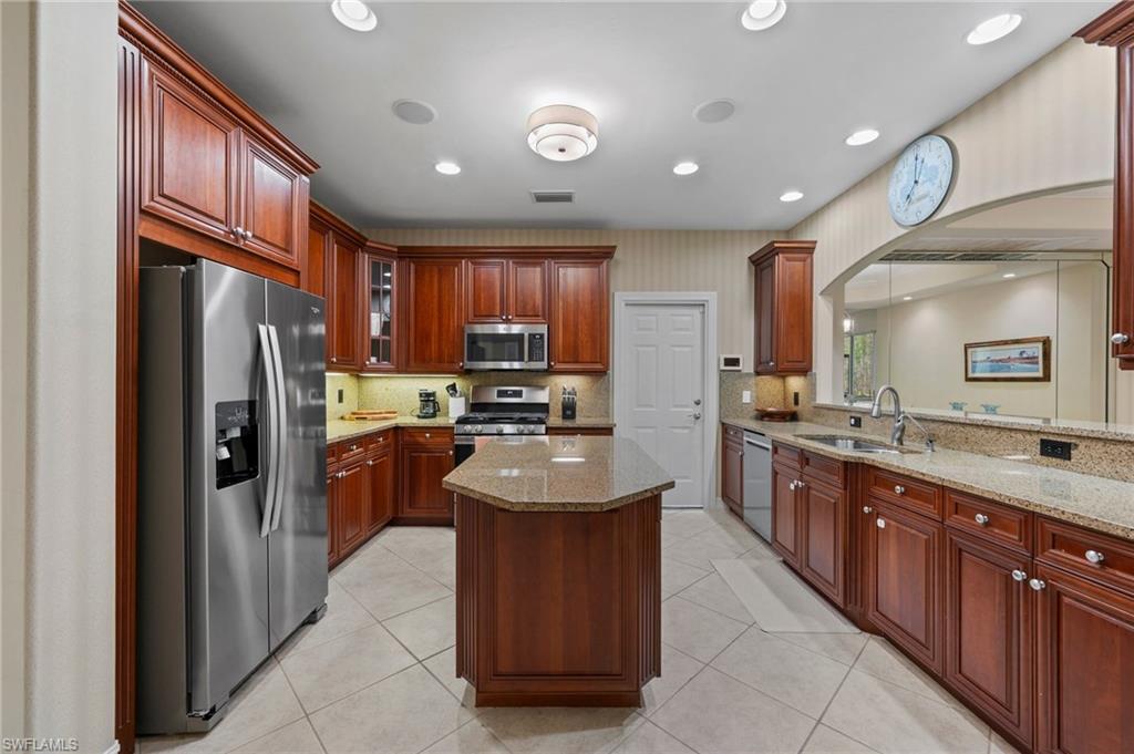 2809 TIBURON BLVD E 2-101