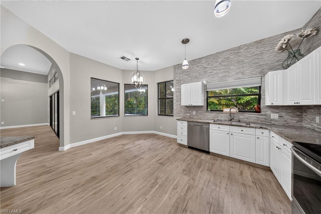 5761 Waxmyrtle WAY