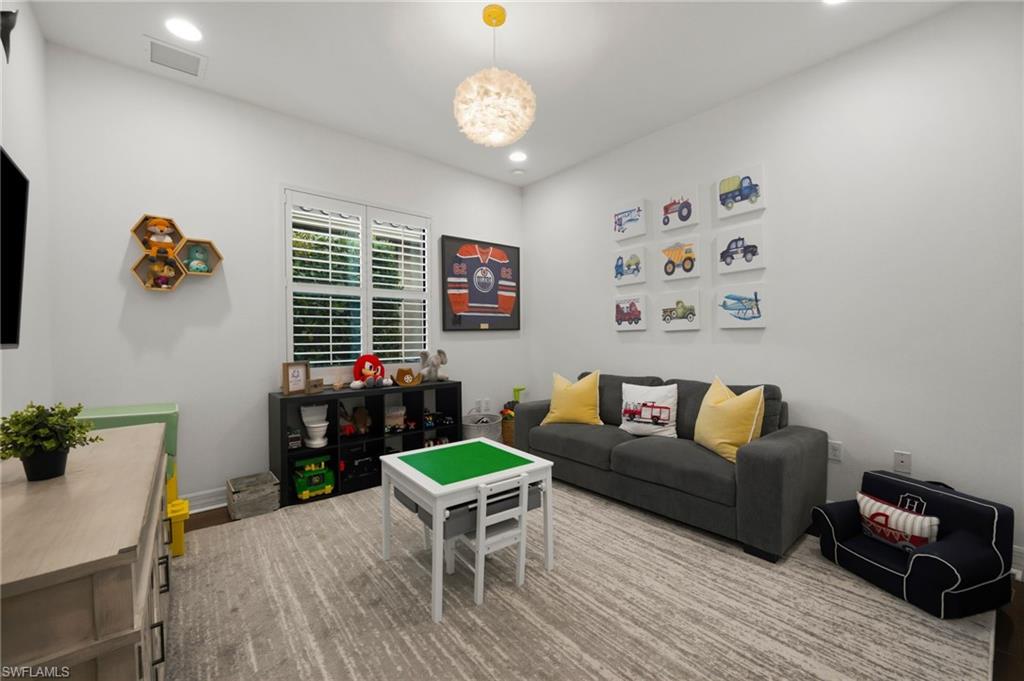 2882 CINNAMON BAY CIR