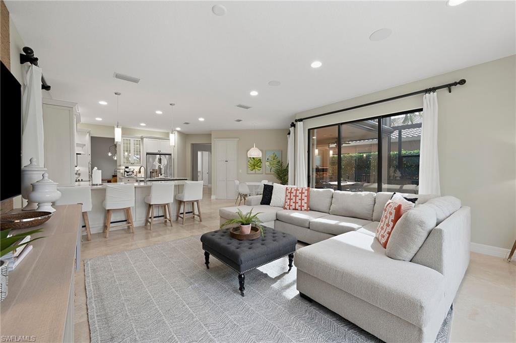 2882 CINNAMON BAY CIR