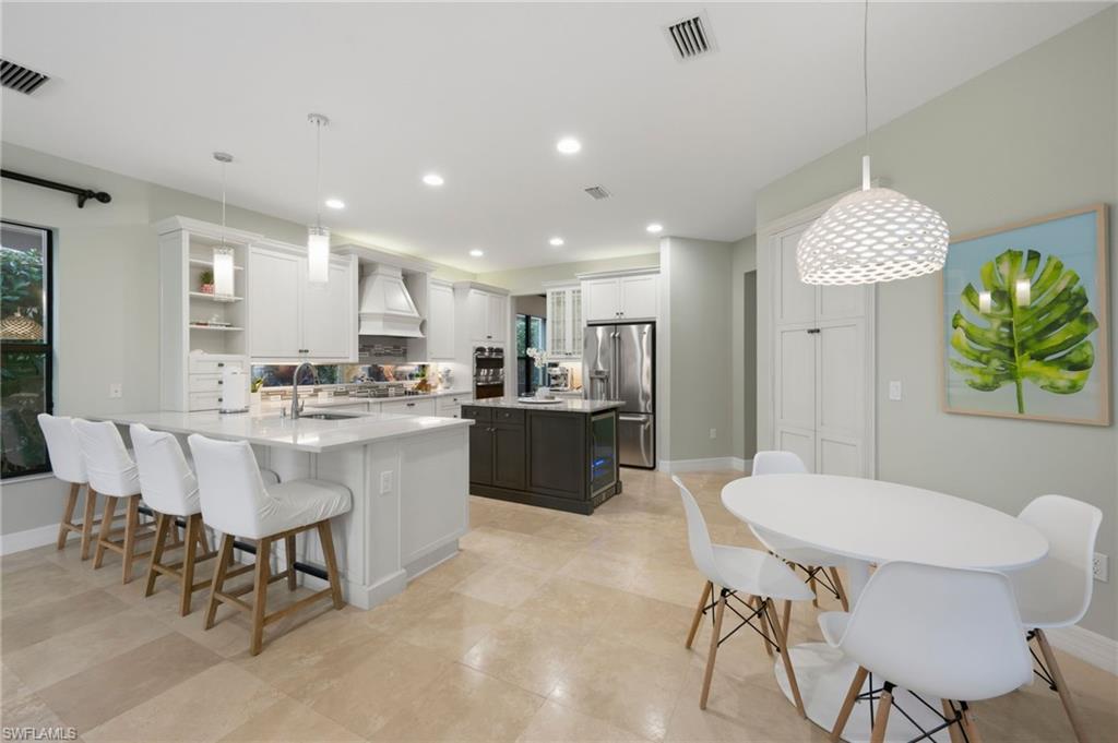 2882 CINNAMON BAY CIR