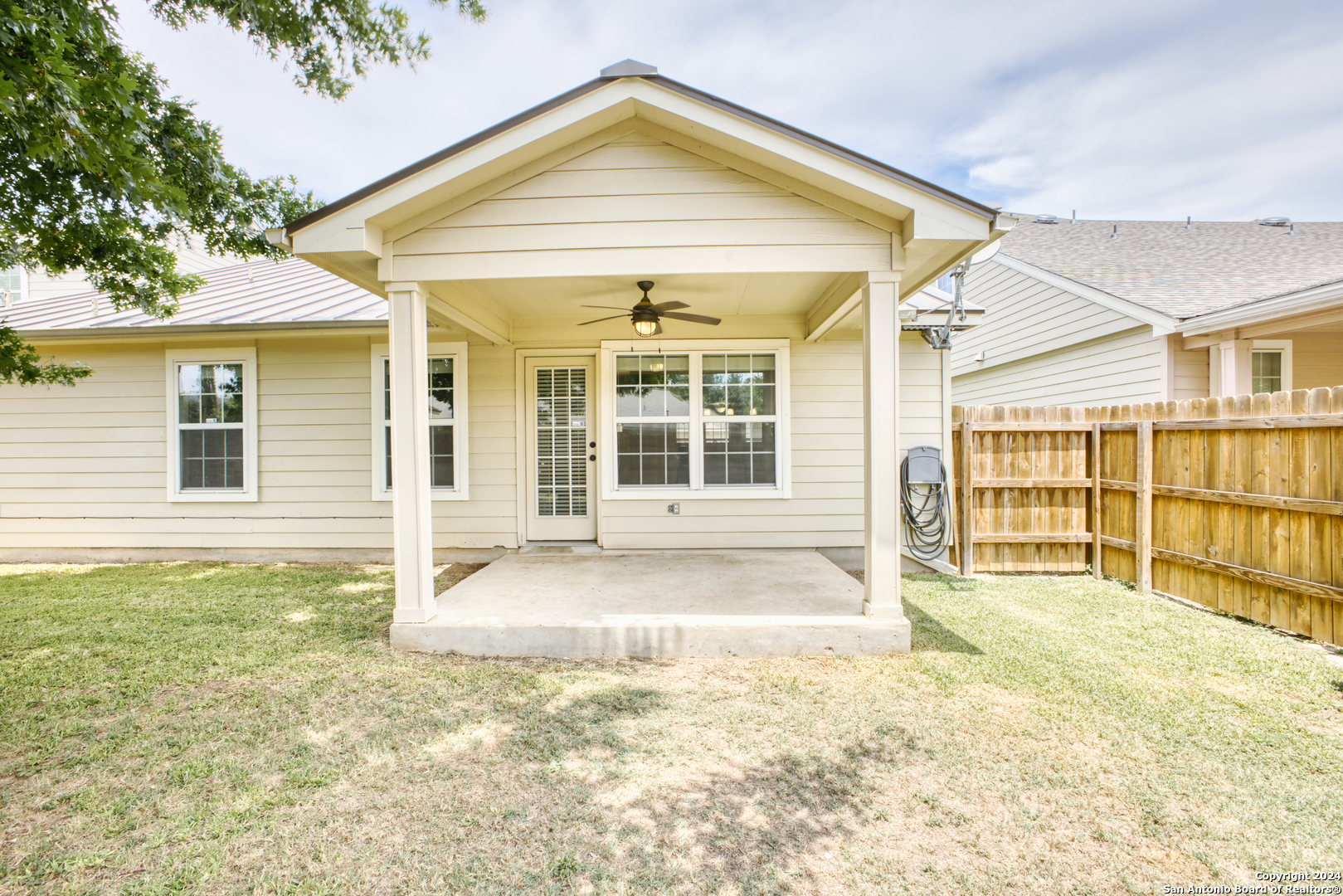 9810 Roan Lodge