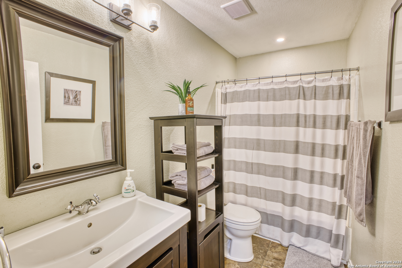 9810 Roan Lodge