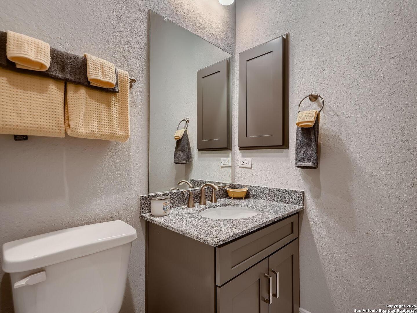 2138 Kerrisdale