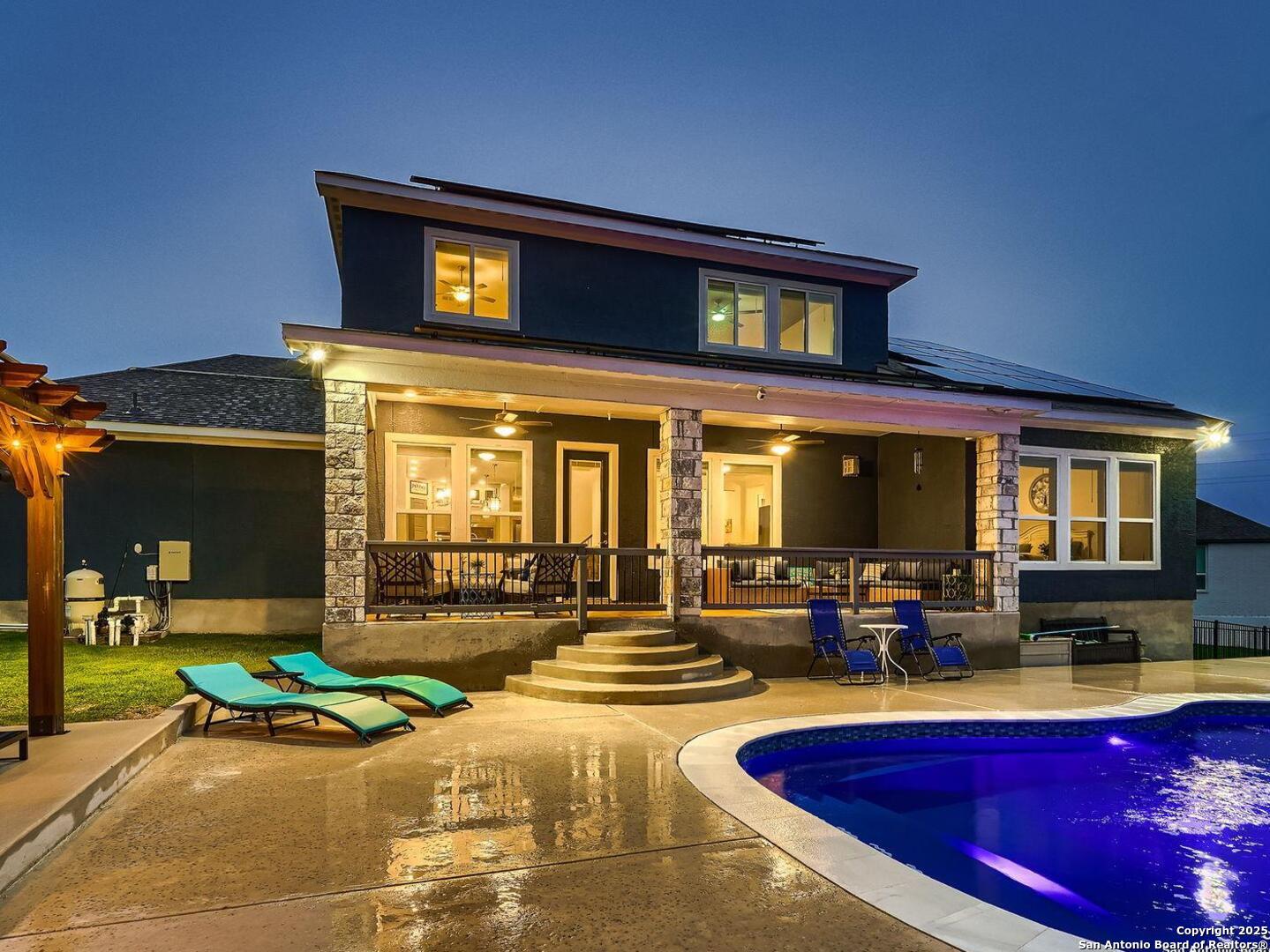 2138 Kerrisdale