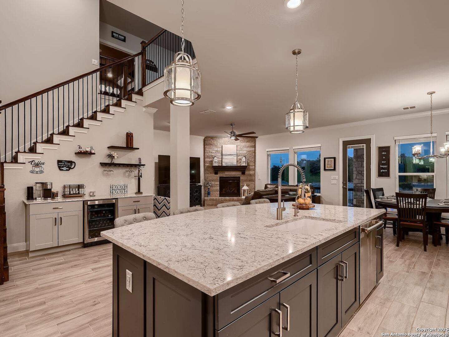 2138 Kerrisdale