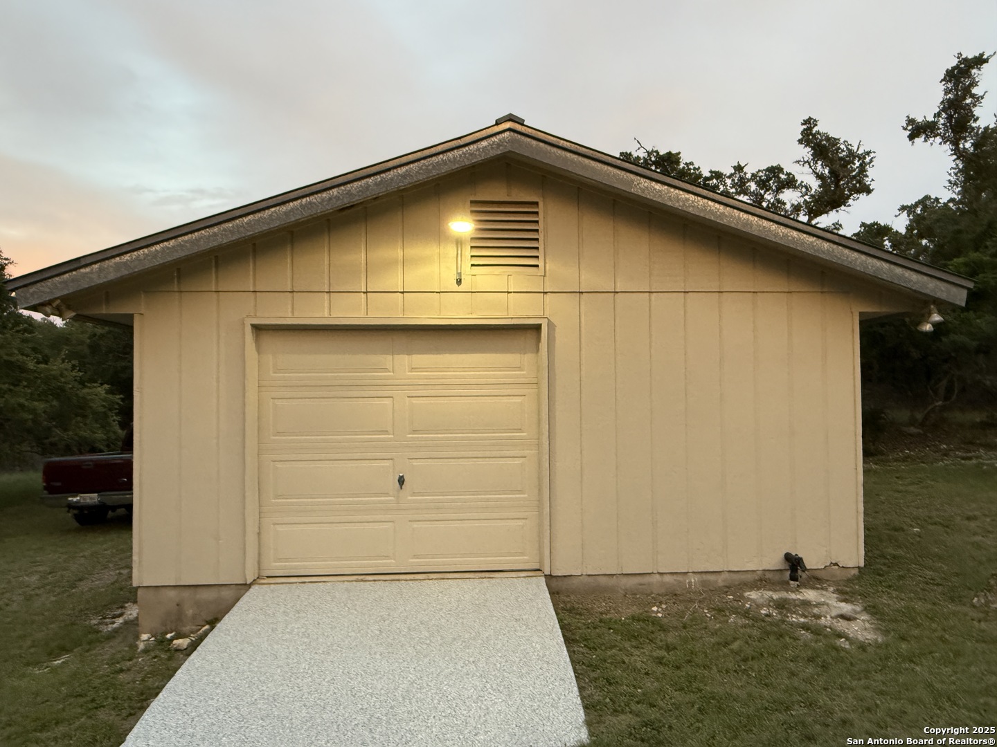 320 Remington Dr